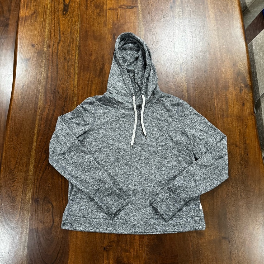 Vuori Halo Essential Hoodie Women's Size Small VW226